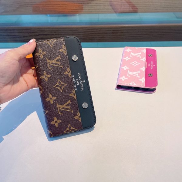 Louis Vuitton presbyopic color block leather case mobile phone case/mobile phone case card holder - Image 4