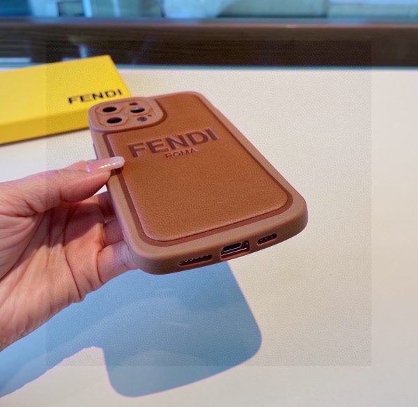FENDI embossed leather all-inclusive mobile phone case Fendi small flower lens protection, all-inclusive TPU material - Image 3
