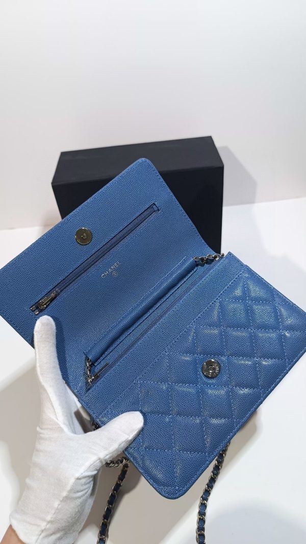 Chanel wallet model 0250 ball grain cowhide - Image 6