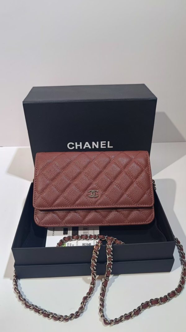 Chanel wallet model 0250 ball grain cowhide G