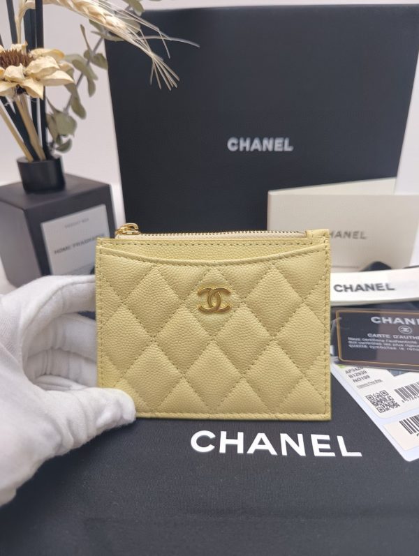 Chanel wallet model A84105 Single pull card bag E