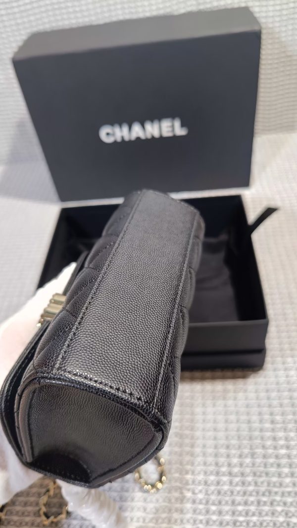 Chanel wallet model 3237 Ohanel 23P This season’s most popular Kelly leather handle bag - Image 5