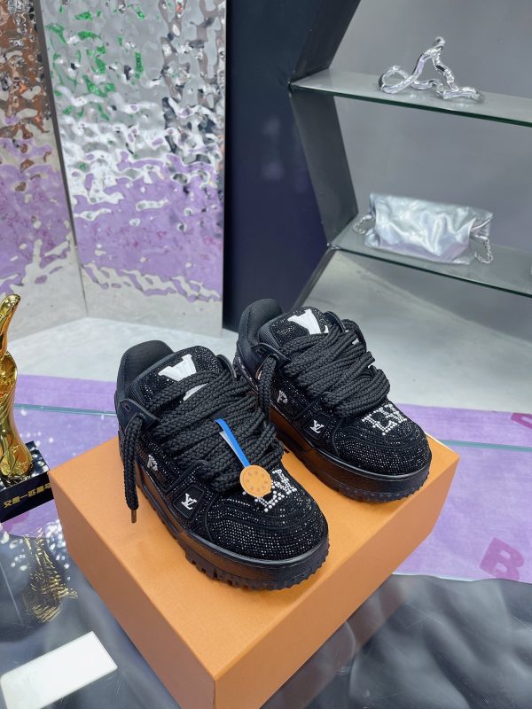 Louis Vuitton fat trainer couple full diamond limited bulingbuling black
