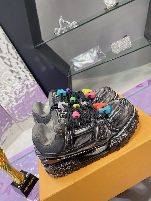 Louis Vuitton fat trainer couple full diamond limited bulingbuling