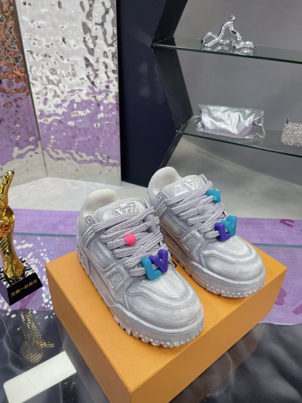 Louis Vuitton fat trainer couple full diamond limited bulingbuling C