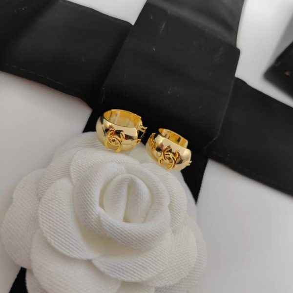CHANEL letter hoop earrings - Image 4