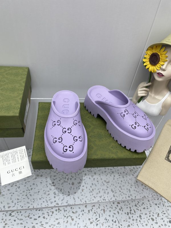 Gucci GG Slides perforated carved shoes purple - Image 4