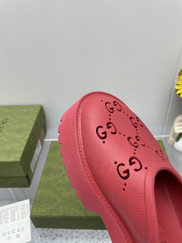 Gucci GG Slides perforated carved shoes red - Image 8