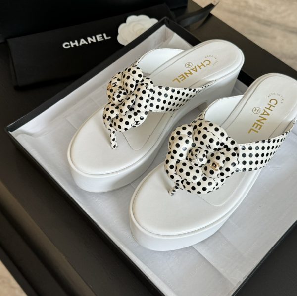 Chanel small fragrance in the ancient text tag double gram flower platform heeled slippers D - Image 5