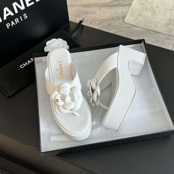 Chanel small fragrance in the ancient text tag double gram flower platform heeled slippers E - Image 5