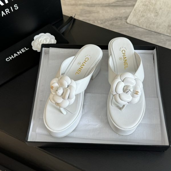 Chanel small fragrance in the ancient text tag double gram flower platform heeled slippers E - Image 7