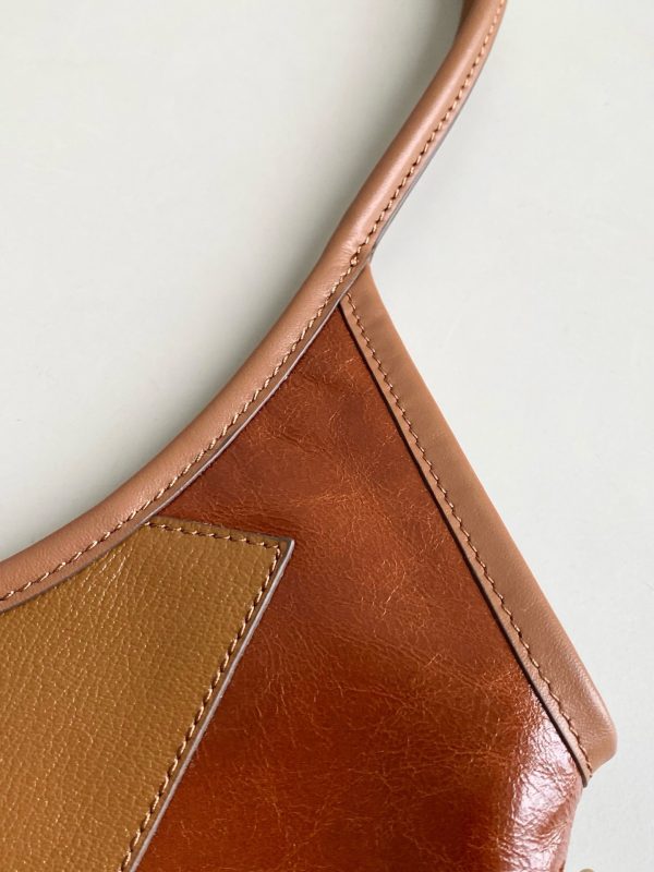 MiuMiu new hobo tote underarm bag autumn and winter series 5BG231 - Image 5