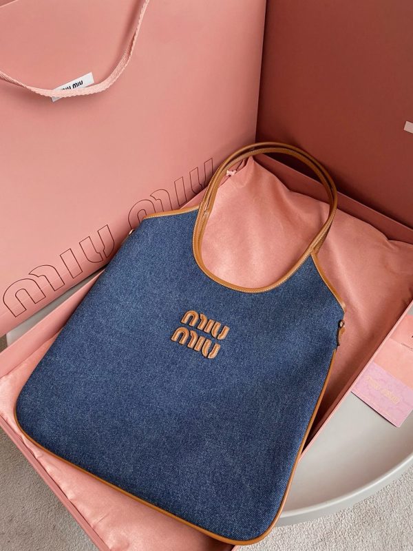 MiuMiu new hobo tote underarm bag autumn and winter series blue 5BG231