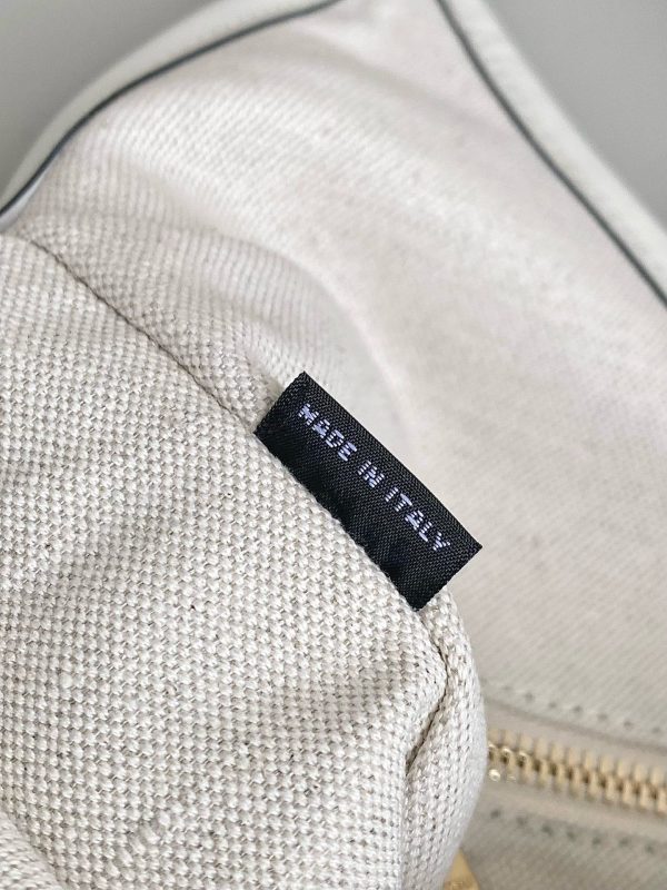 MiuMiu new hobo tote underarm bag autumn and winter series white B 5BG231 - Image 9