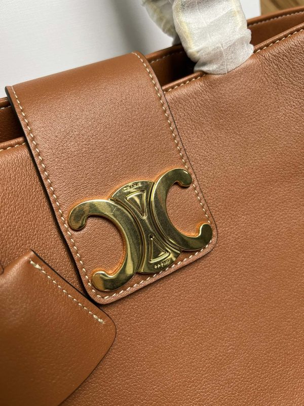 Celine cowhide suede lining gold finish handbag shoulder and crossbody - Image 4