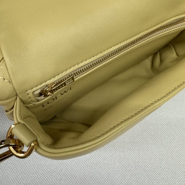 Loewe pleated shiny nappa leather Puffer Goya handbag D - Image 3