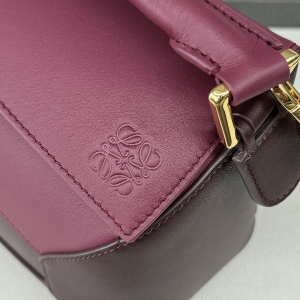 Loewe new small classic calf leather Puzzle handbag A - Image 5