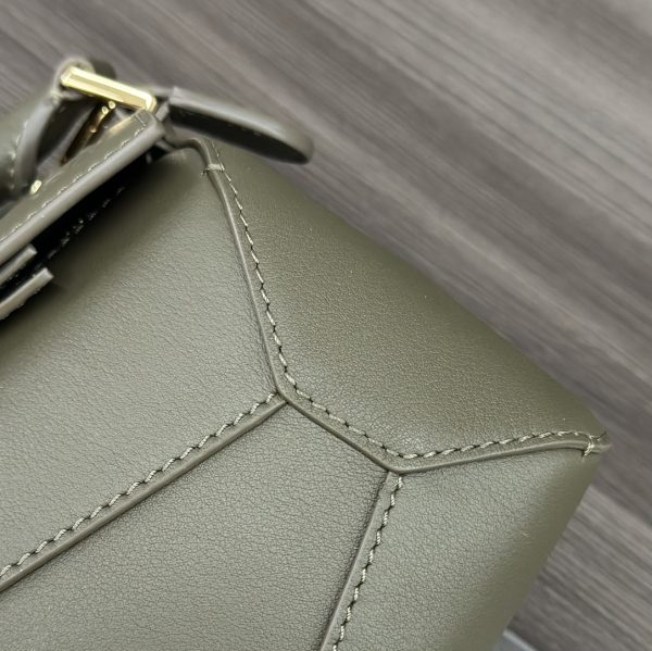 Loewe Small Puzzle Edge Handbag in Soft Calfskin SSS - Image 4