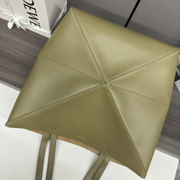 Loewe Large Puzzle Fold Bag in Shiny Calfskin - Image 8