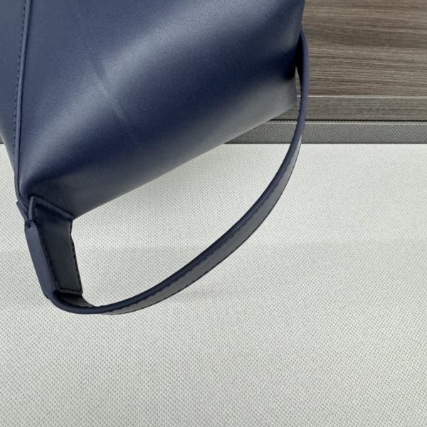 Loewe new shiny cowhide leather toiletry bag B - Image 7