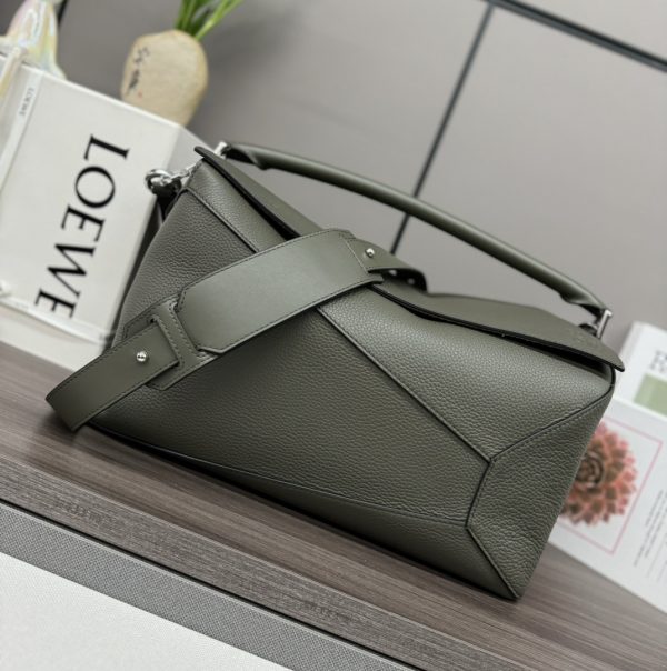 Loewe Large Puzzle Edge Bag in Grained Calfskin A