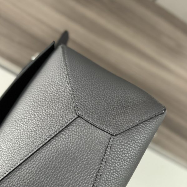Loewe Large Puzzle Edge Bag in Grained Calfskin B - Image 5