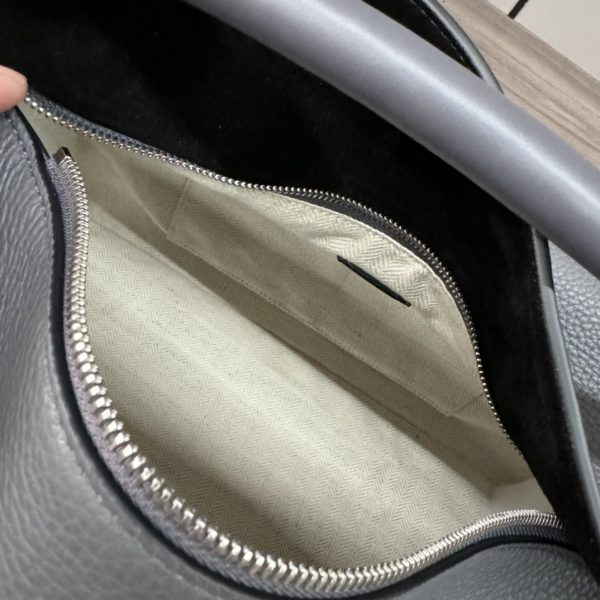 Loewe Large Puzzle Edge Bag in Grained Calfskin B - Image 8