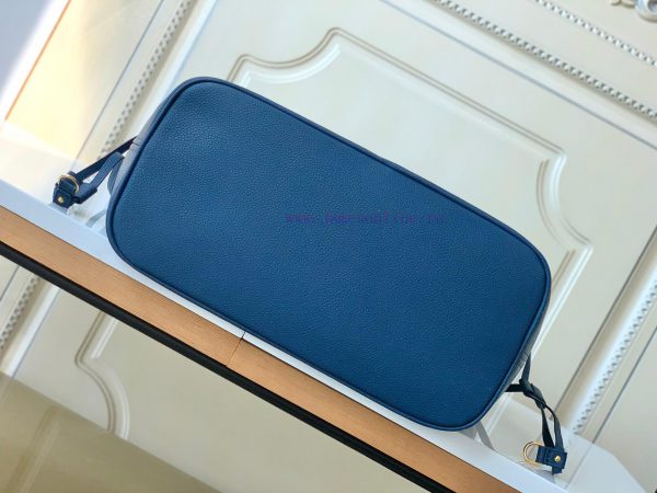 The M46516 yellow 46514 blueprint Neverfull medium-sized handbag is made of Monogram Emprein 7qvpuch6 - Image 5