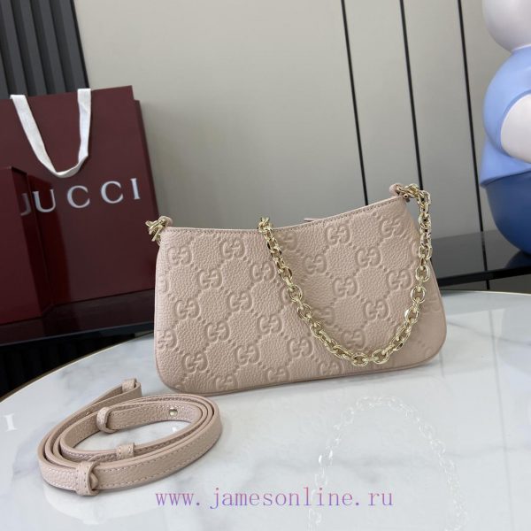 Gucci New GG Emblem Series Ultra Mini HandbagThe all-new GG Emblem series reinterprets the b vq69ot98