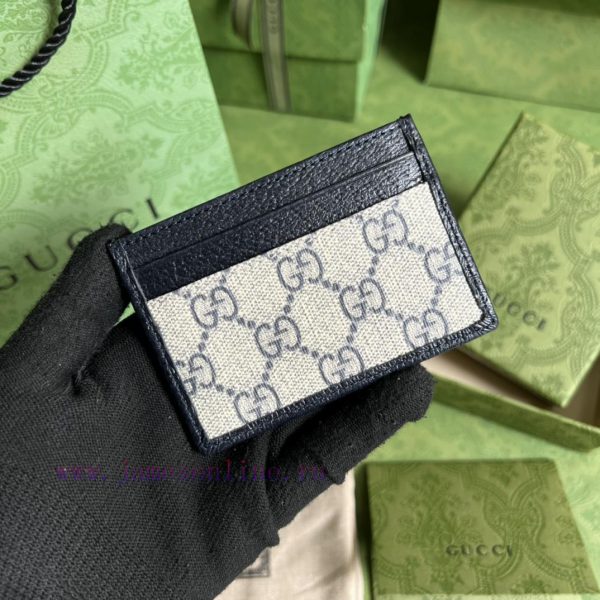 Gucci This simple and slender card bag is made of blue GG Supreme canvas material, decorated d5ylo5in - Image 3
