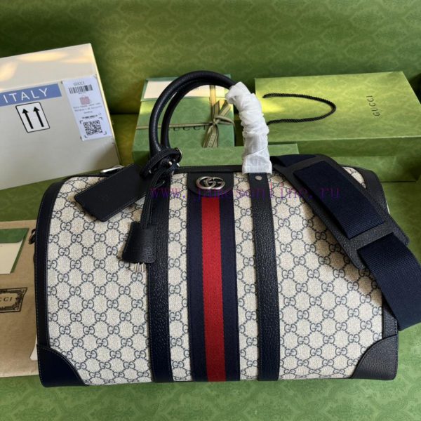Gucci This travel bag comes with a complete set of original green gift bags. It is made of P 5sxzo1eo