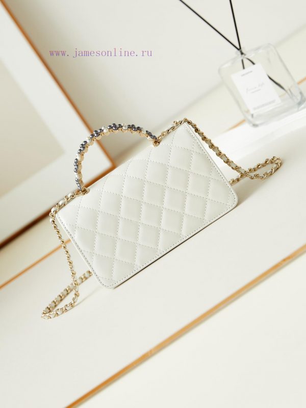 Chanel Bag 24p woc pearl handle embossed double C logo with high aesthetic value and full of 48feezsr - Image 6