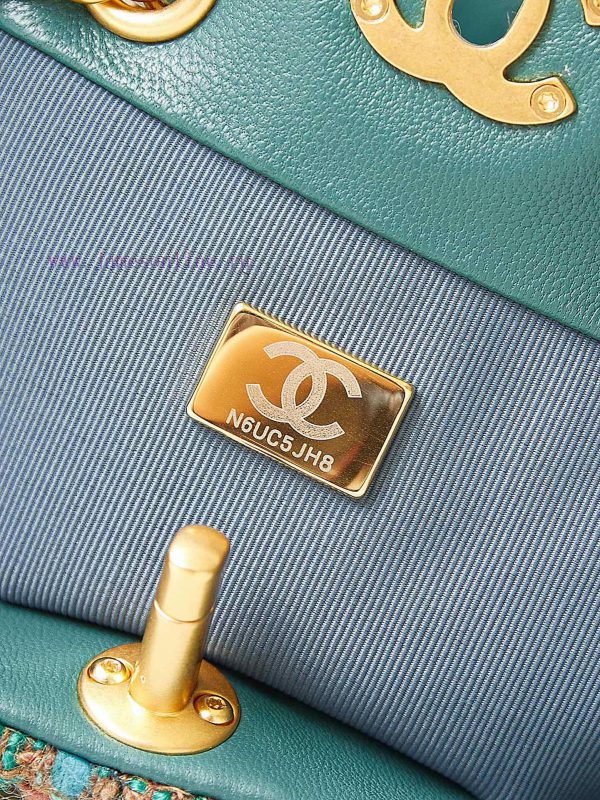 Chanel Bag The new mother and child backpack of 23A is so cute~The small bag has very good c lso26tpl - Image 9