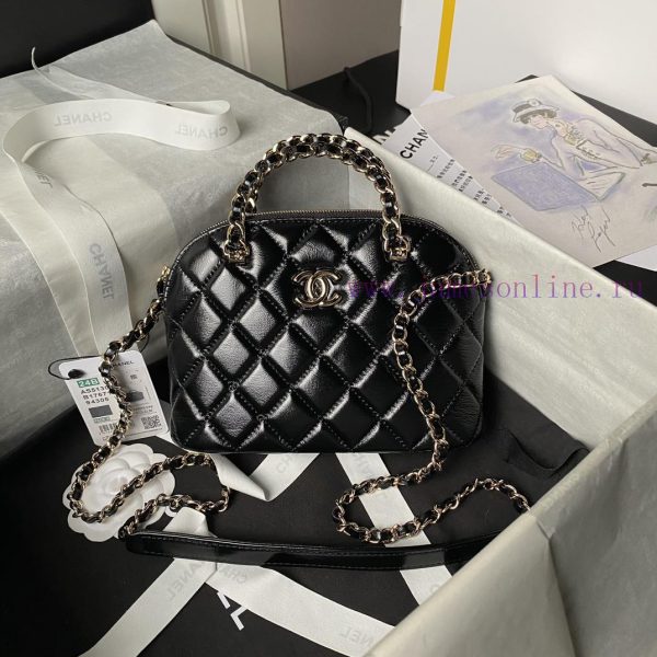 Chanel Bag  Chanel ? Season 24B Little Black Horse Shell Bag AS5130This season is very impre azhjps4d