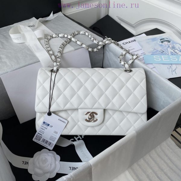 Chanel Bag White | French high-end customized product Chanel Classic Flap Bag A01112 interpr qlx8xlg2
