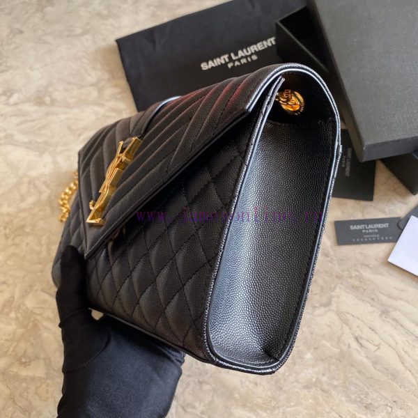 YSL Saint Laurent's new classic diamond patterned messenger bag, flip up handbag, paired wit kwvowu36 - Image 5
