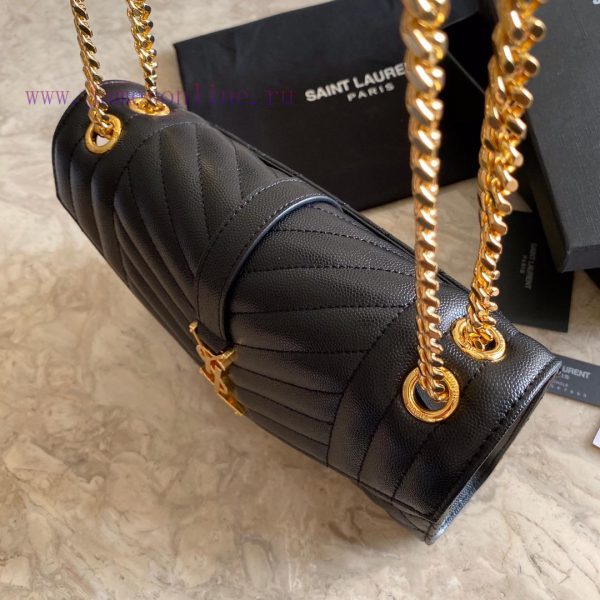 YSL Saint Laurent's new classic diamond patterned messenger bag, flip up handbag, paired wit kwvowu36 - Image 7