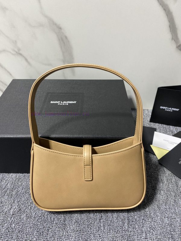 Apricot small size 2022 spring/summer runway YSL new underarm bag with minimalist appearance a8xidcaj - Image 3