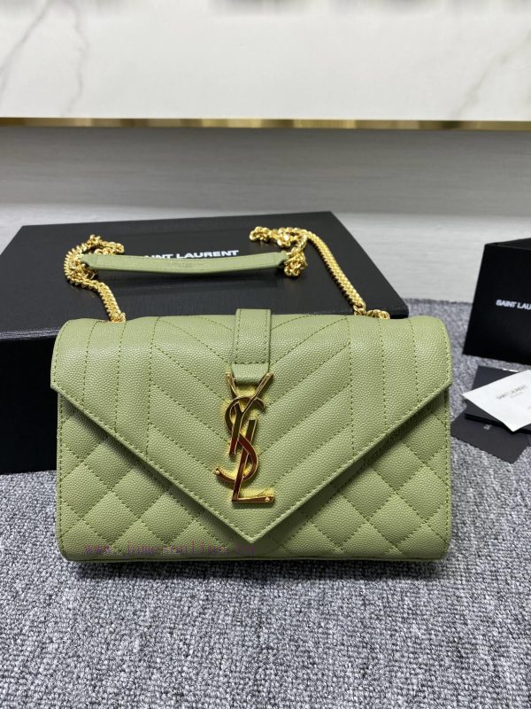 Avocado greenYsl's new genuine leather ball patterned small envelope bag is carefully made o jrqh47s4