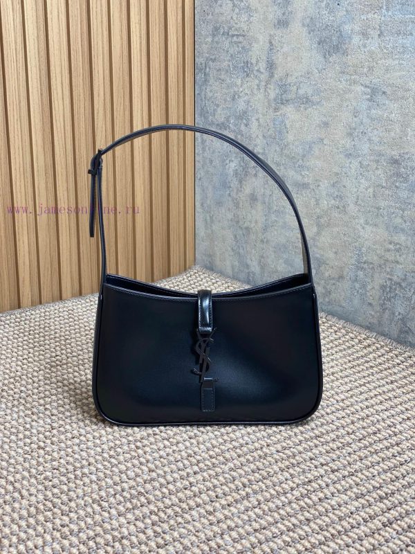 YSL's new underarm bag for spring and summer fashion shows features a minimalist appearance q37oxv8v