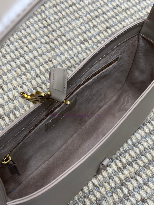 YSL's new underarm bag for spring and summer fashion shows features a minimalist appearance rppa23tf - Image 8