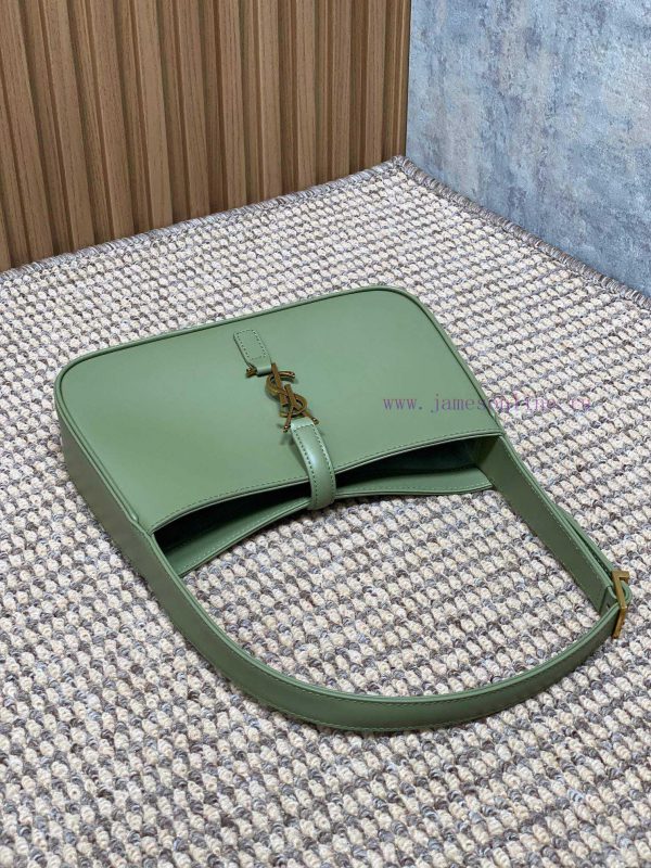 YSL's new underarm bag for spring and summer fashion shows features a minimalist appearance twrixjbz - Image 5