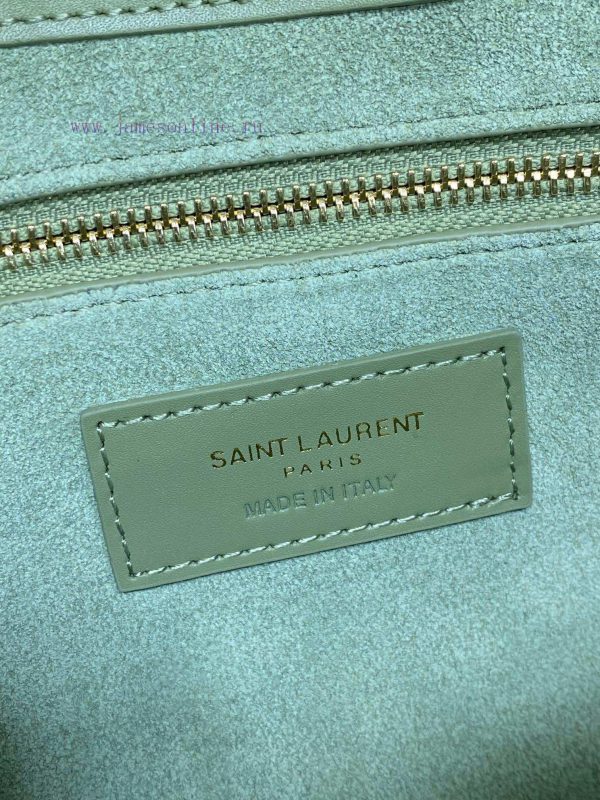YSL's new underarm bag for spring and summer fashion shows features a minimalist appearance twrixjbz - Image 9