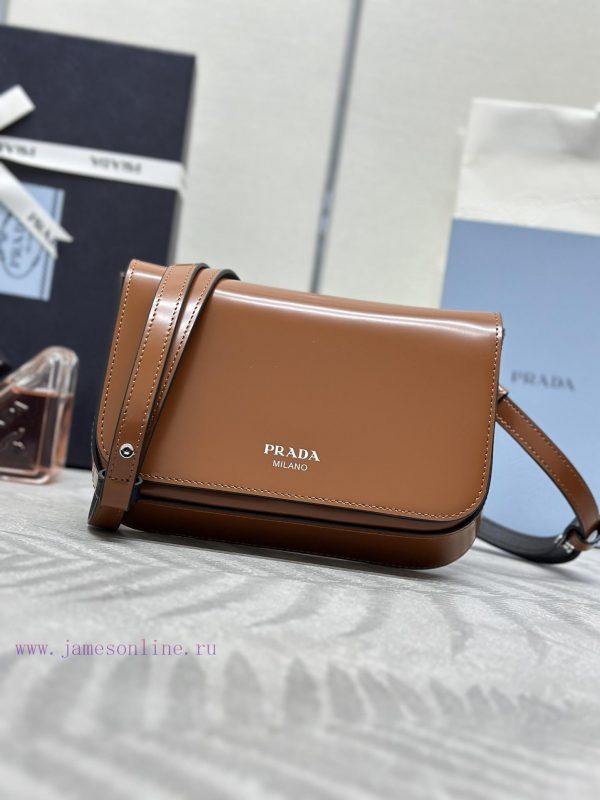 (Paired version complete packaging, customized), the new 2023 shiny leather phone bag 2VD061dzk1iaa1