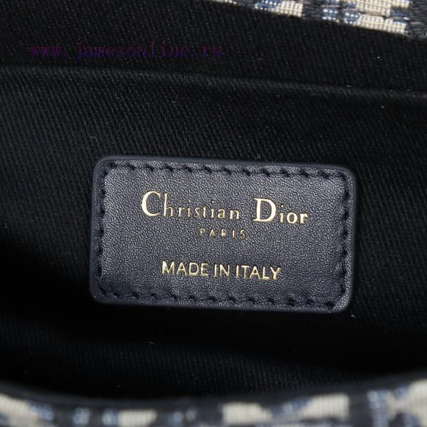 30 Montaigne East West Chain Handbag "Montaigne Silver Buckle Chain Small"This East West cha zs7pgpjr - Image 6