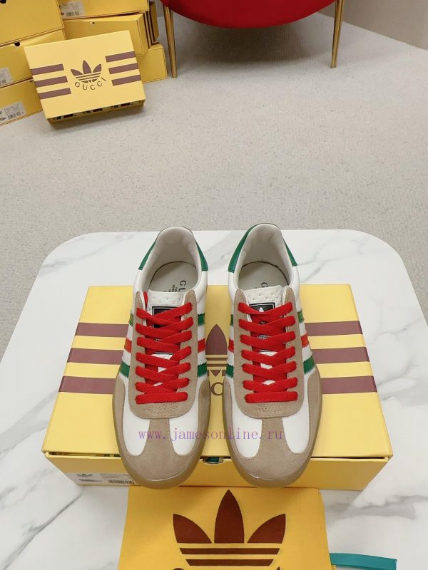 . The Guccix adidas Original cross-border collaboration German training sports shoe features50739p2b