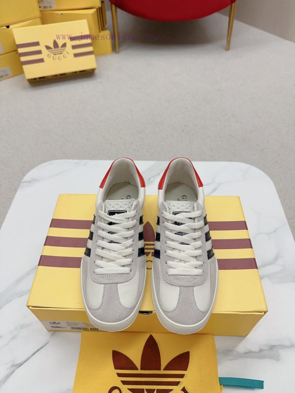 . The Guccix adidas Original cross-border collaboration German training sports shoe featuresbq14y0r6