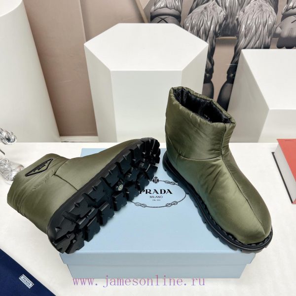 Top tierPRADA's latest runway collection for couples in space cotton boots for autumn and wiofjxe8pt - Image 10