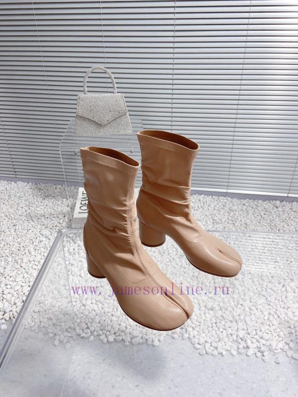 High qualityMaison Margiela MM6 new round heel pinch toe elastic boots and short bootsMateri0ymlwafn