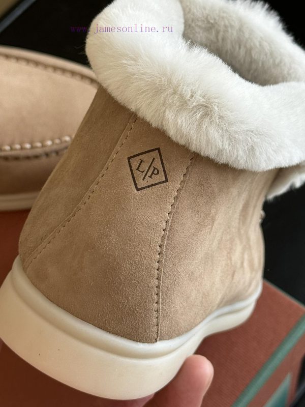Top version logo pian... a classic fur shoe new color schemeThe price of cabinets has increaqc4qzil5 - Image 8